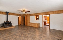 101 Leland Dr, Athens, TX 75751