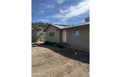 642 W EAGLES Bluff, Globe, AZ 85501