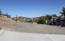 22747 Inspiration Point, Canyon Lake, CA 92587