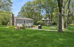 28 The Trail, Hampton Bays, NY 11946