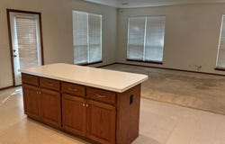 53 W Shore Drive, Arcadia, OK 73007