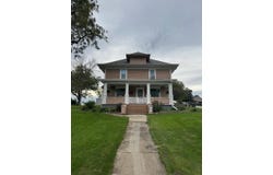 101 S 2nd St, Kimballton, IA 51543
