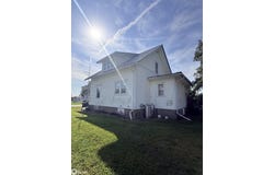 314 S Irons Street, Keswick, IA 50136