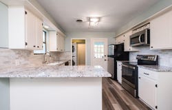 315 Oaklawn Circle, Little Rock, AR 72206