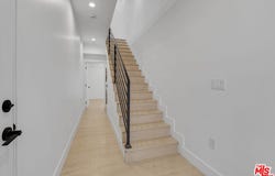 438 E 28th St, Los Angeles, CA 90011