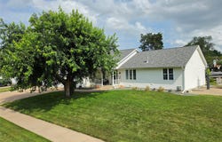 4508 Springfield Drive, Eau Claire, WI 54701