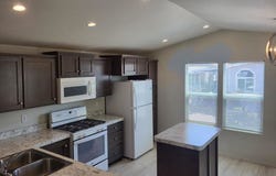 415 N Akers Rd, Visalia, CA 93291