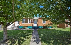 85 E COLLEGE Avenue, WERNERSVILLE, PA 19565