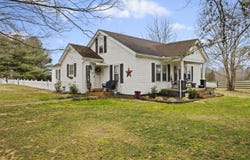4093 Macedonia Road, Adolphus, KY 42120