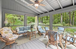 52 W Elm St, Hopkinton, MA 01748