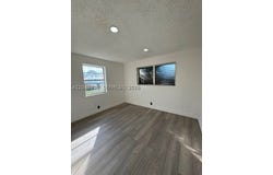 26 Virginia Rd, West Park, FL 33023