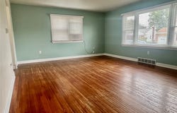337 E 37TH Street, Erie, PA 16504