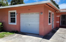 901 NE 160th Ter, North Miami Beach, FL 33162