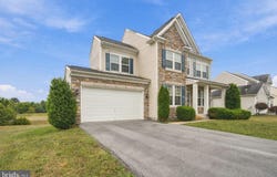 313 MCWHARTON Way, BUNKER HILL, WV 25413