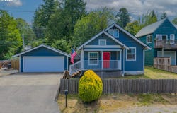 180 N JOHNSON St, Coquille, OR 97423