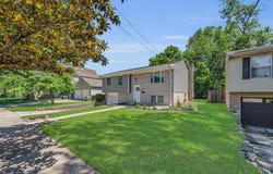 6826 Parkland Avenue, Cincinnati, OH 45233