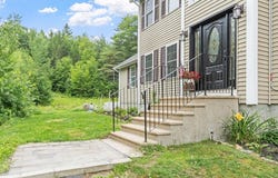 365 Benjamin St, Winchendon, MA 01475