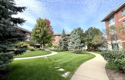 855 E 22nd Street, Lombard, IL 60148