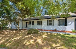 3346 San Antonio Drive, Snellville, GA 30039