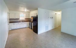 1206 Fairview Drive, Beeville, TX 78102
