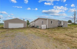 1068 County Route 10, Schroeppel, NY 13132