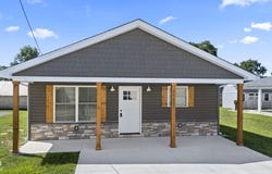 403 W Howard Street, Crothersville, IN 47229
