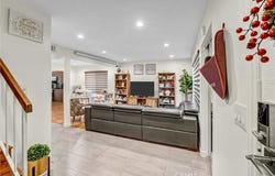 10220 Zelzah, Northridge, CA 91325