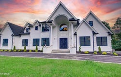 1 Michael Court, Millstone, NJ 08510