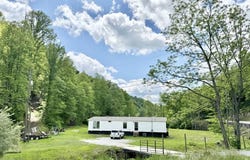 3054 POLLS CREEK RD, Smilax, KY 41764