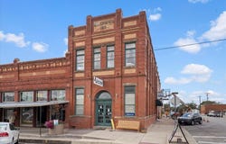 101 SW 1st St, Elgin, TX 78621