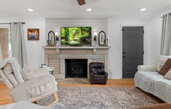 102 Wheeler Ave, Sheffield, AL 35660