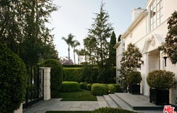 826 Greenway Dr, Beverly Hills, CA 90210