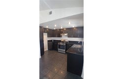 1273 W Woodcrest, Bloomington, CA 92316