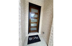 310 Devonshire Drive, Greenville, TX 75401