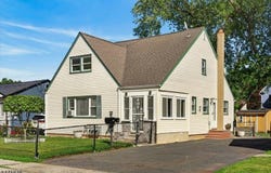 650 E 6Th St, Plainfield City, NJ 07060-1904