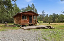 131 Outback Loop, Spirit Lake, ID 83869