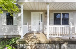1304 S ABERCORN, Urbana, IL 61802