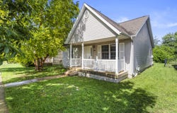 1304 S ABERCORN, Urbana, IL 61802