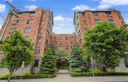 45 W Pondfield Road, Bronxville, NY 10708