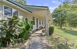 1092 Blackjack School Road, Marionville, MO 65705