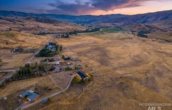 56 Jerusalem Rd, Horseshoe Bend, ID 83629