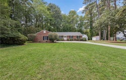 105 Ilex Drive, Yorktown, VA 23692