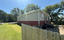 908 N Colorado St, Ellsworth, KS 67439