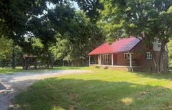 104 Eagle Eye LN, Marion, KY 42064