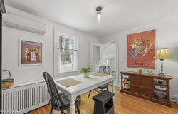 8 Lukeman Ln, Stockbridge, MA 01262