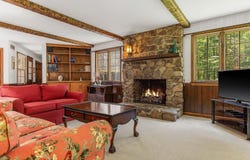 12 Olde Road, Hampton, NH 03842