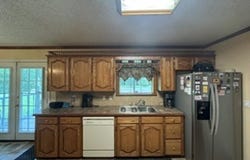 677 Edgewood Drive, Texarkana, AR 71837