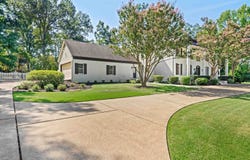 5349 N CLOVER Dr, Memphis, TN 38120