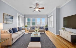 6058 S Massasoit Avenue, Chicago, IL 60638
