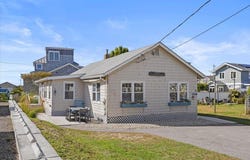 8 Champion Street, Scarborough, ME 04074